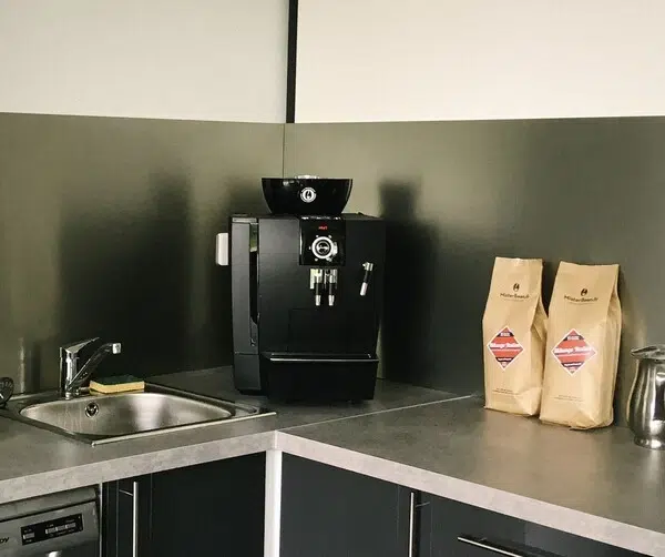 La machine à café automatique pour le bureau est idéale pour toutes les tailles d'entreprises.
